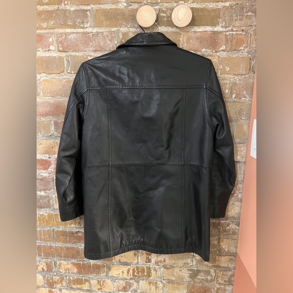 Vintage black leather jacket with buttons - Picture 2 of 5